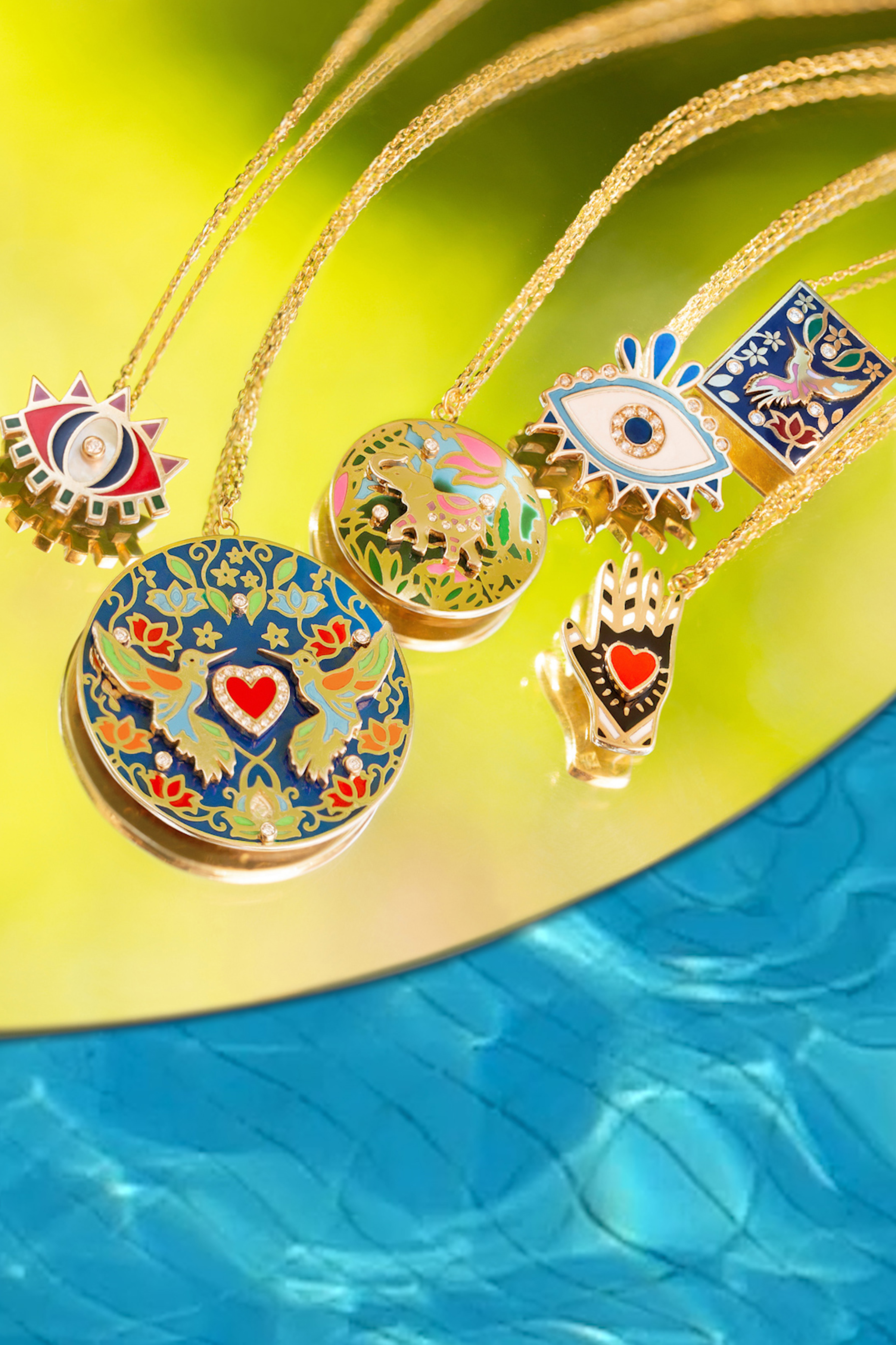 The Queen Eye Pendant