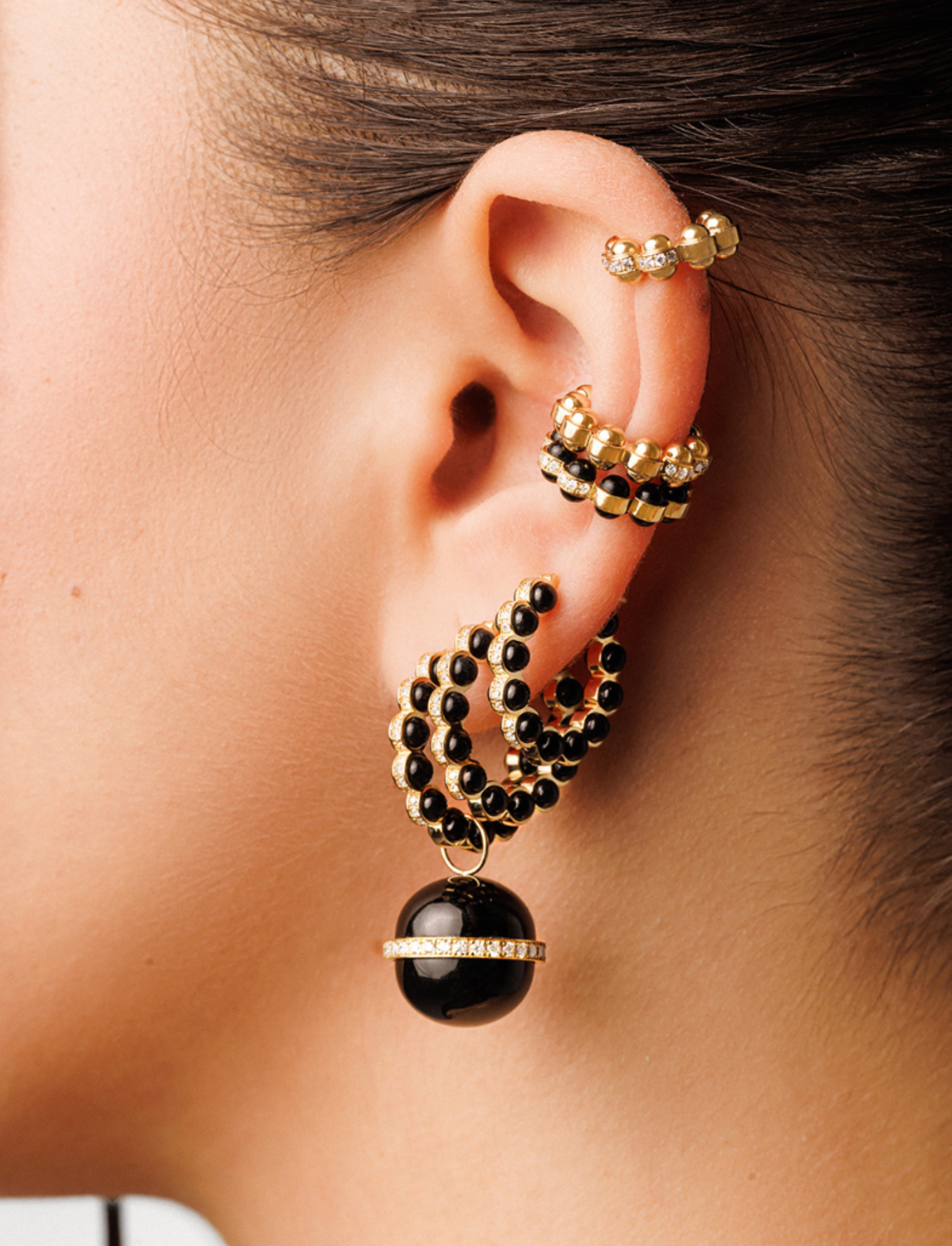 The Carbon Singular Earring