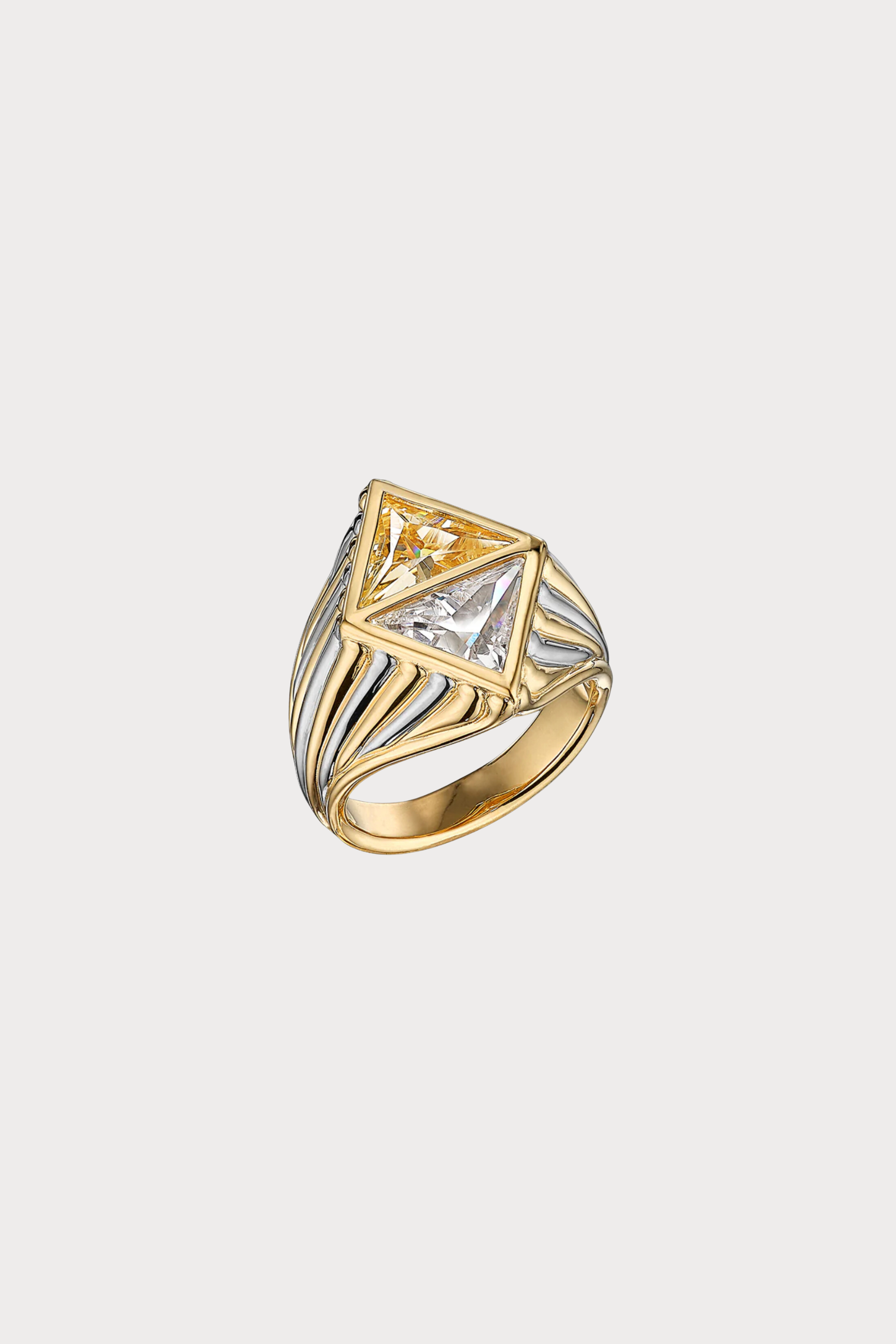 Canary Diamond Signet Ring