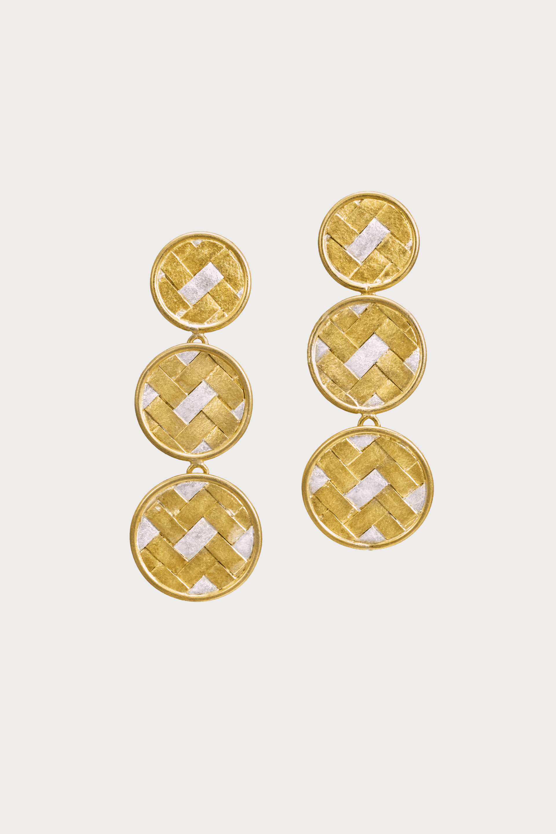 Woven Triple Drop