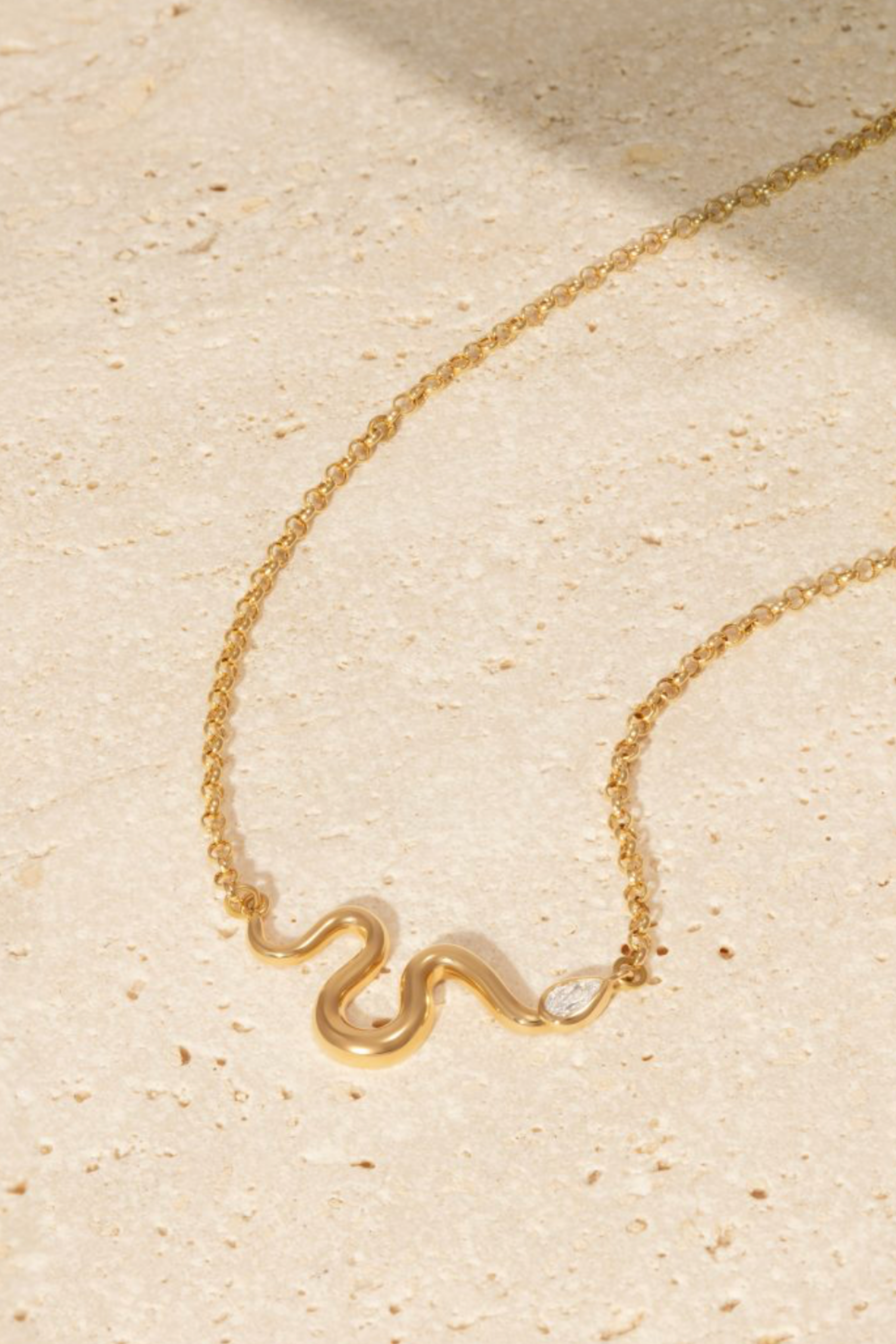 Boa Pear Diamon Necklace