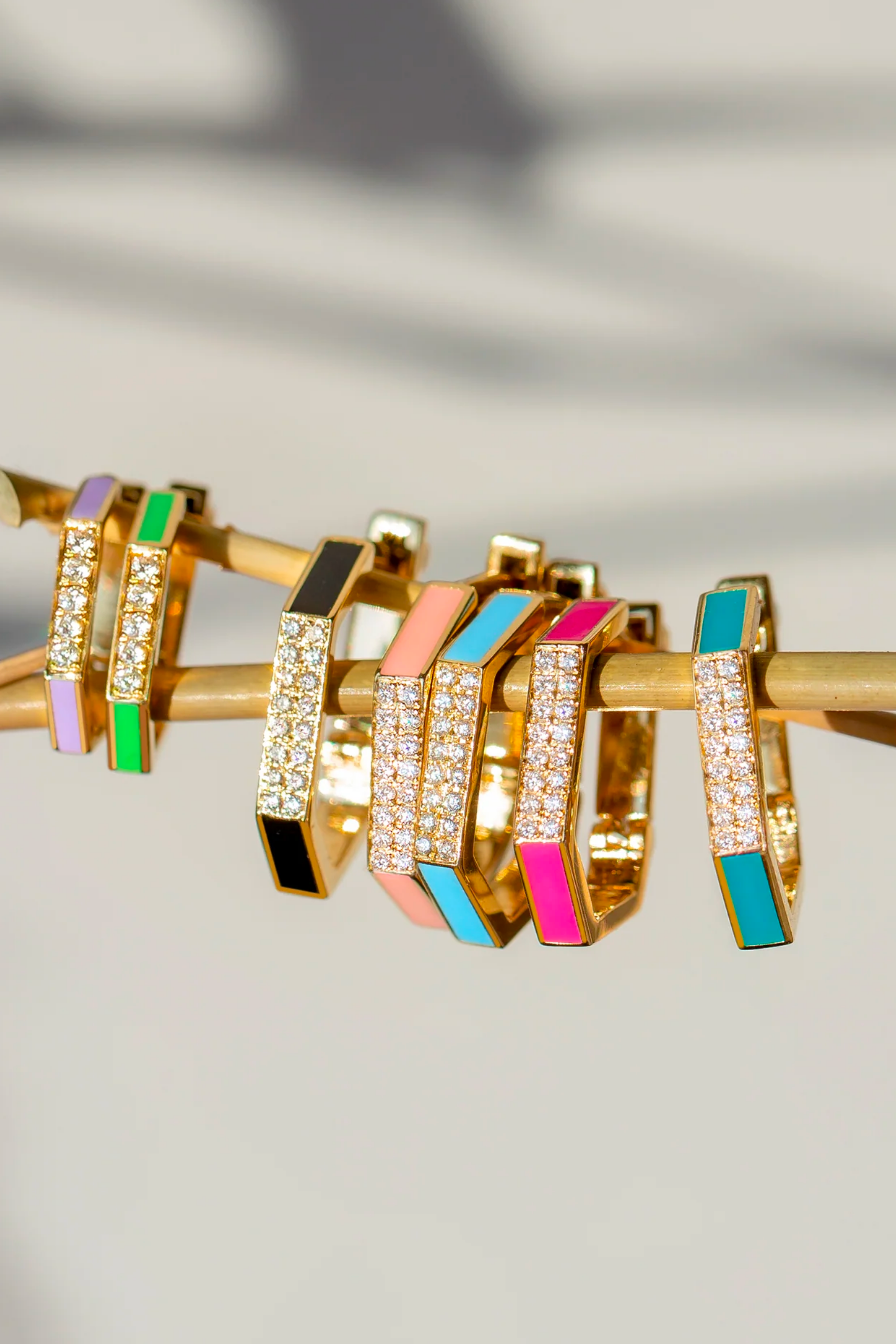 Amarene Single Piece Medium Earring
