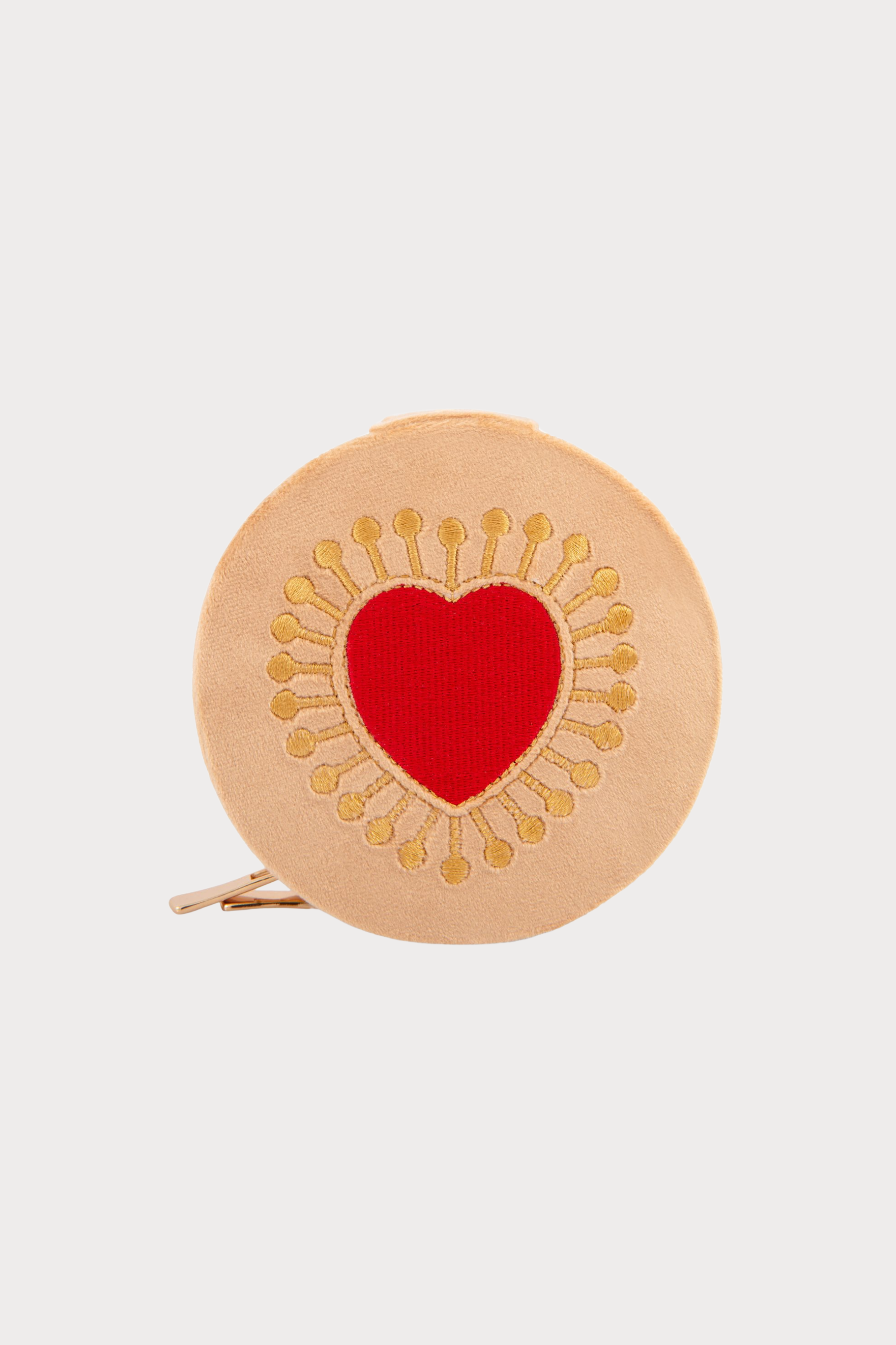 Sacred Heart - Sand Beige