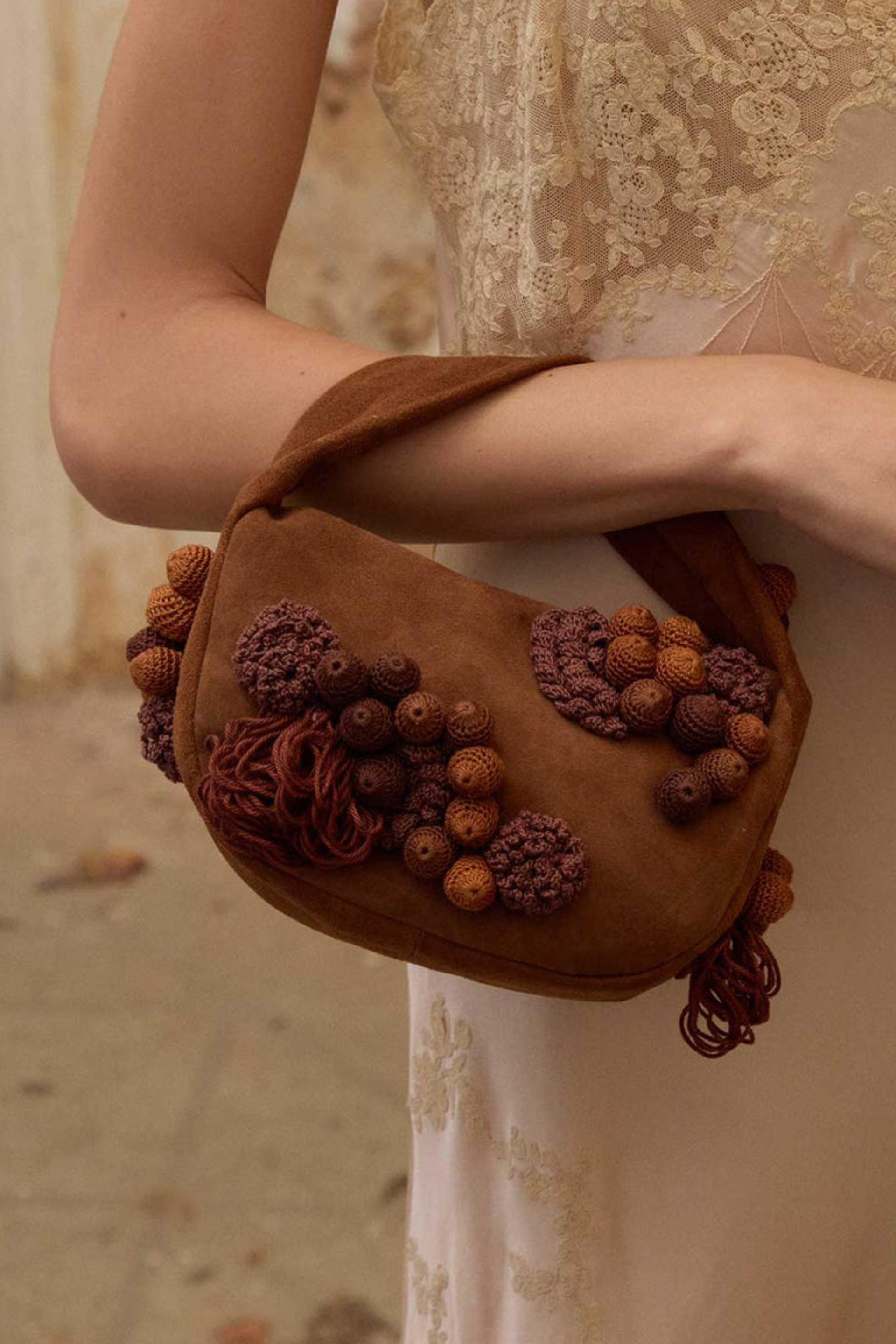 Moss On Brown Leather Le Petit