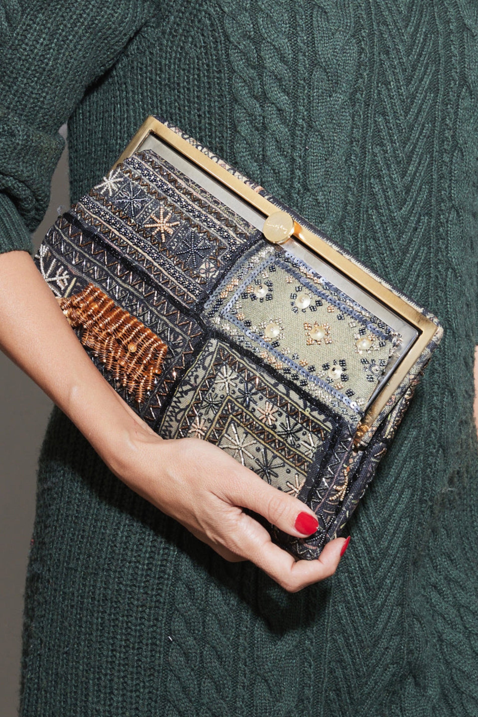Bedouin Metallic Grace Clutch