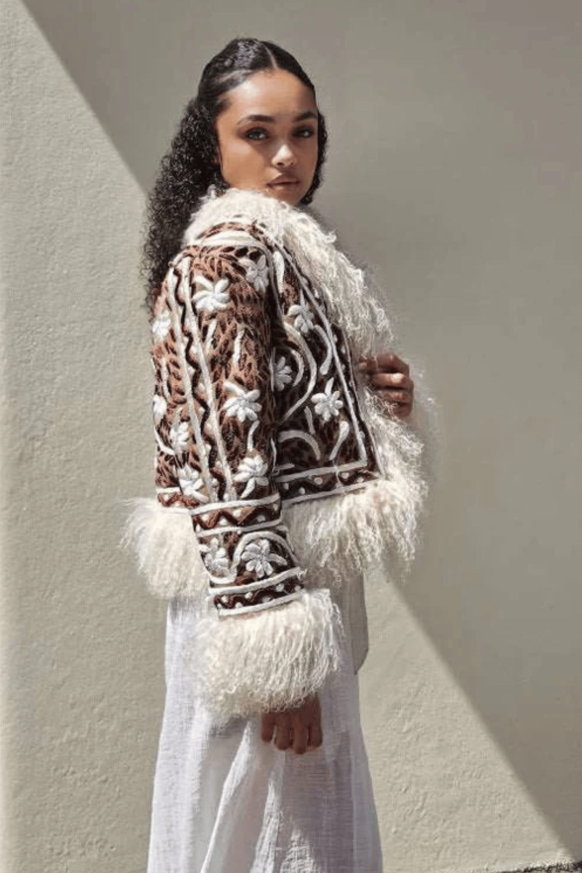 White Floral Embroidery Jacket