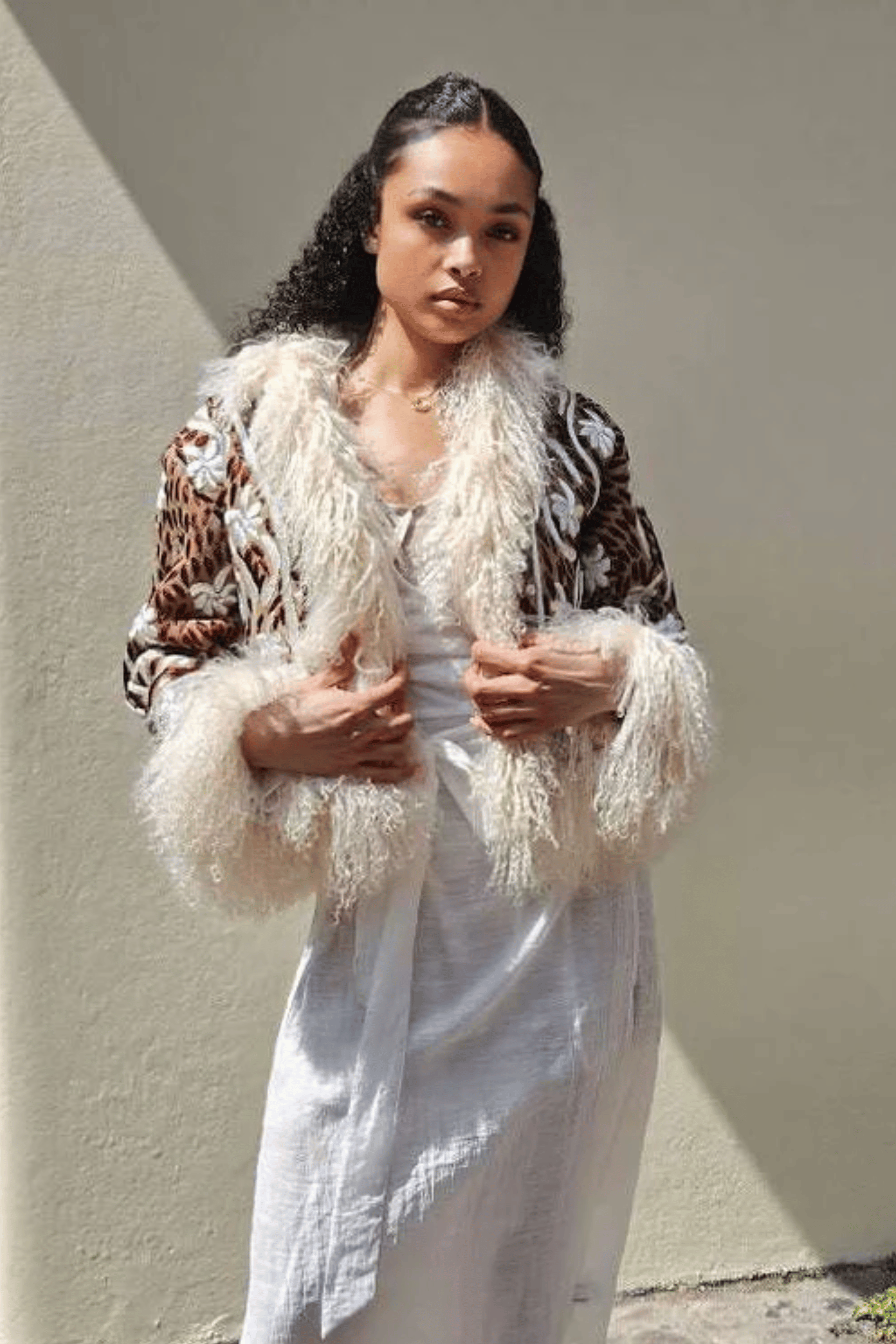 White Floral Embroidery Jacket