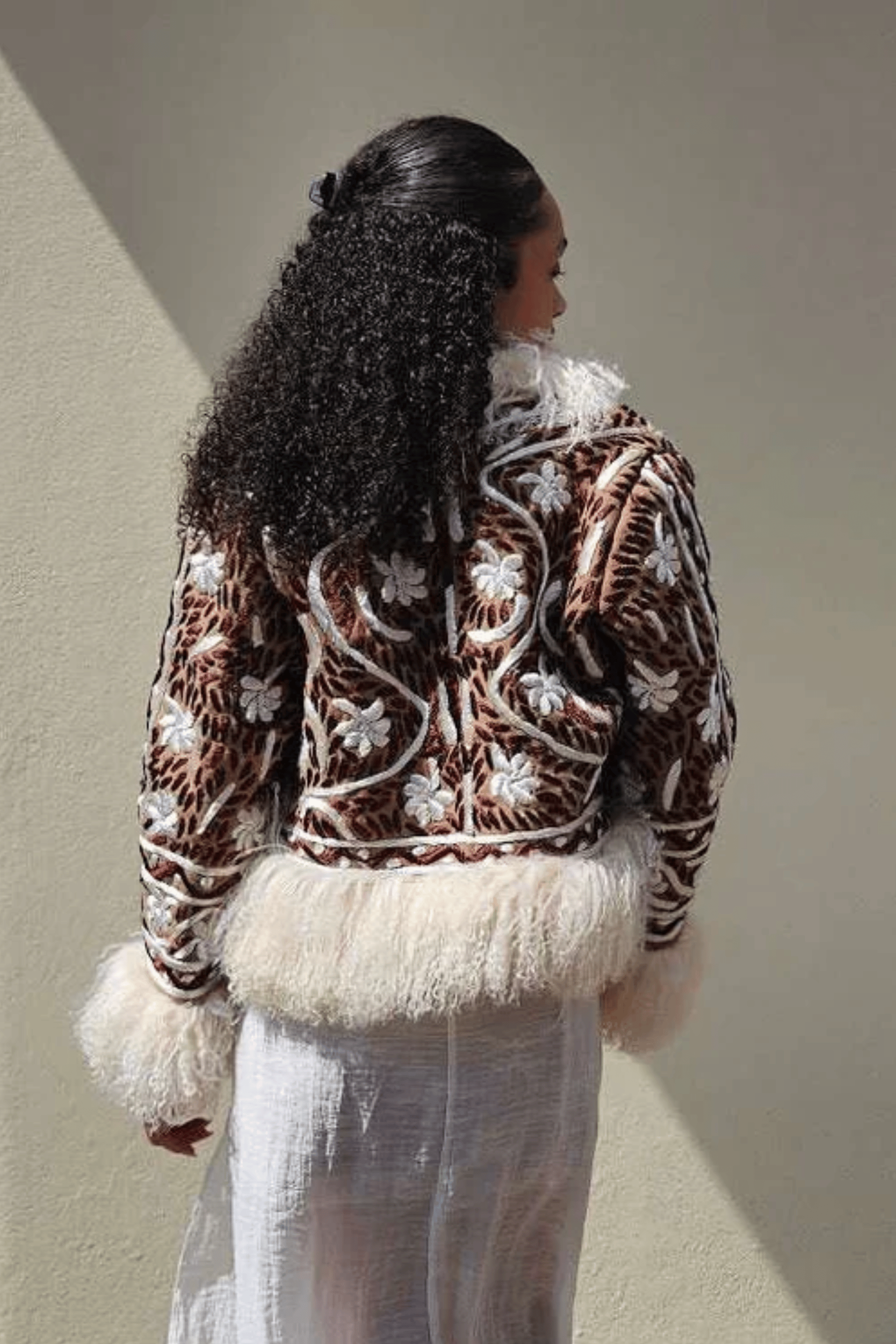 White Floral Embroidery Jacket