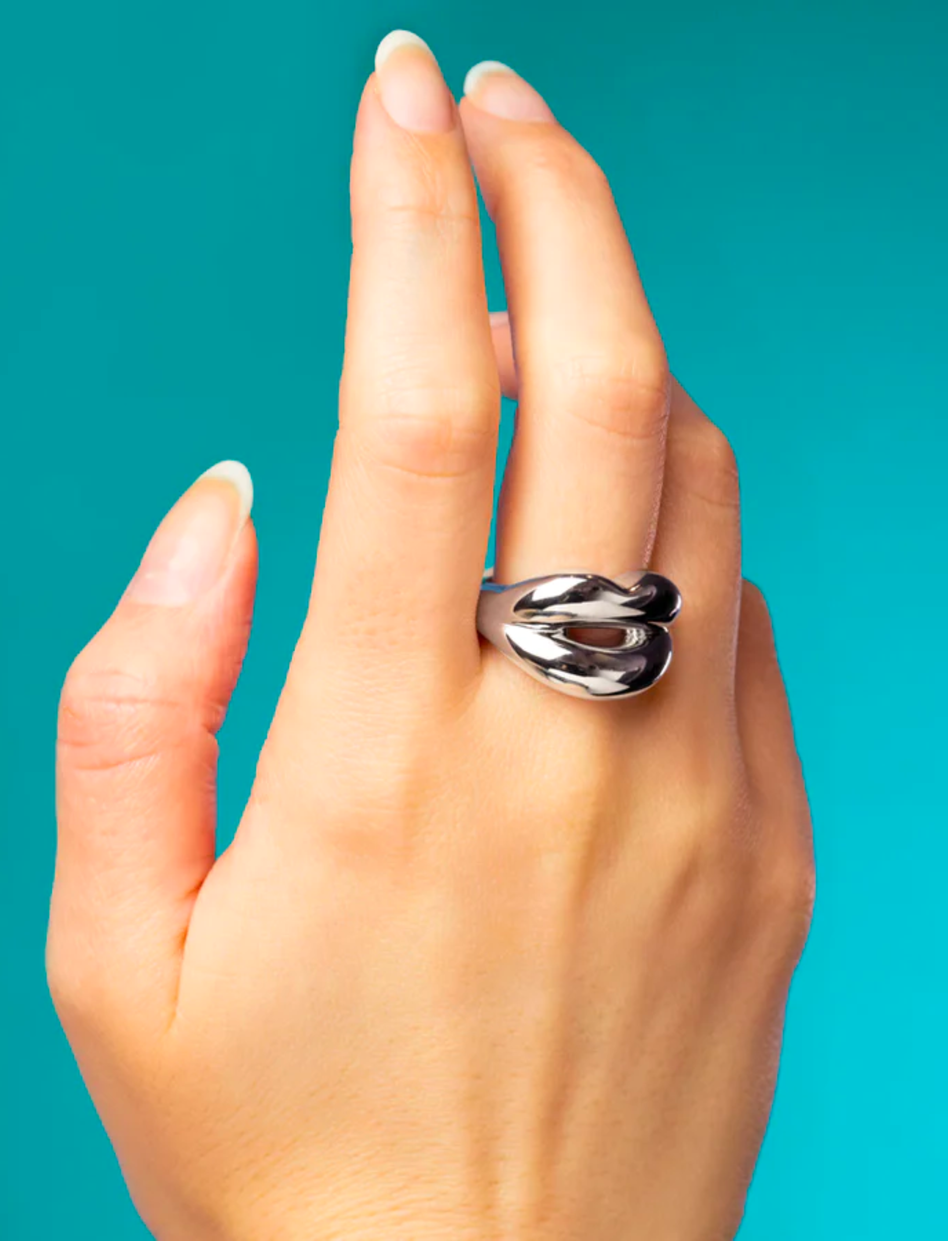 Silver Hotlips Ring