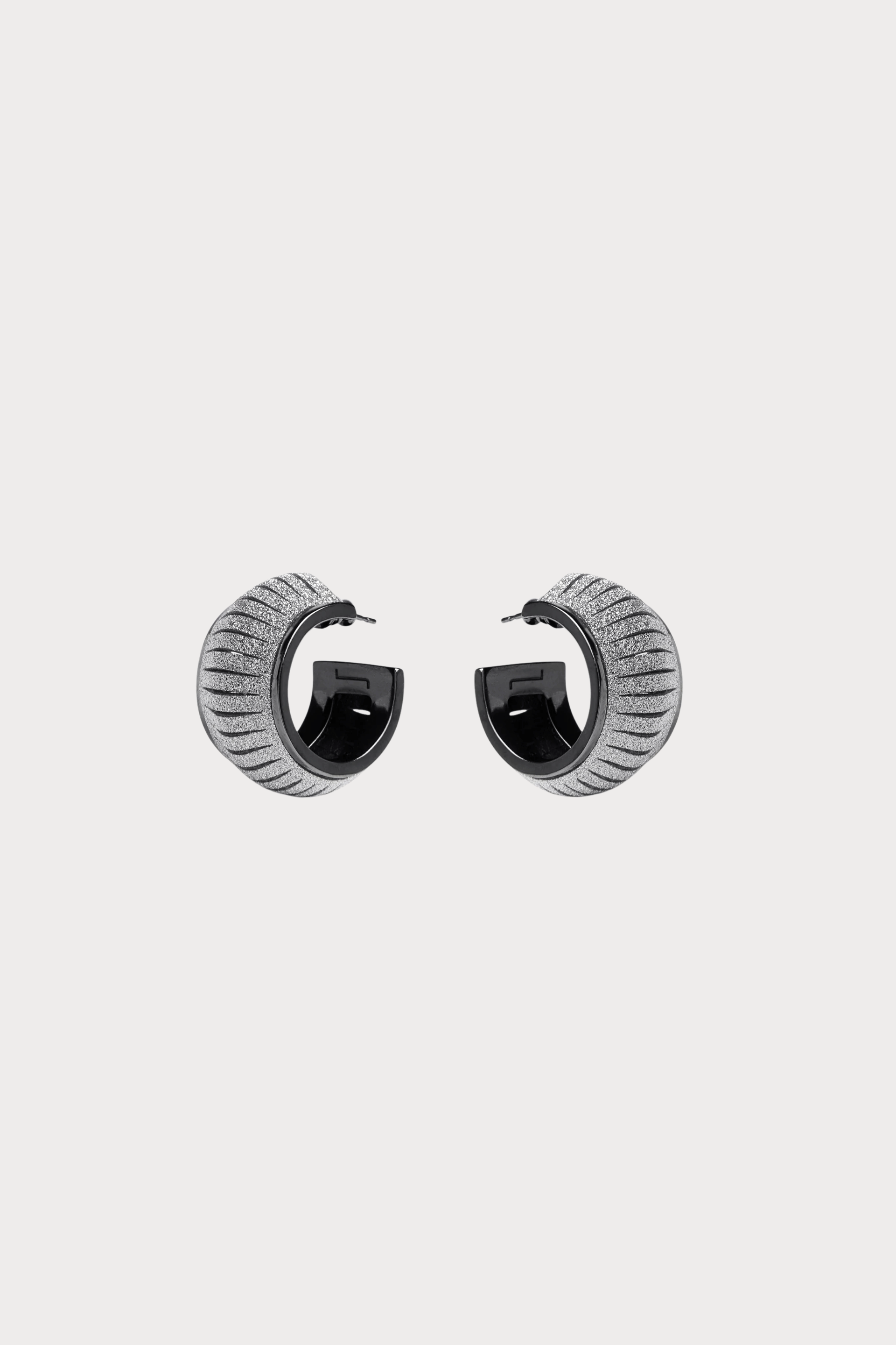 Cosmo Earrings
