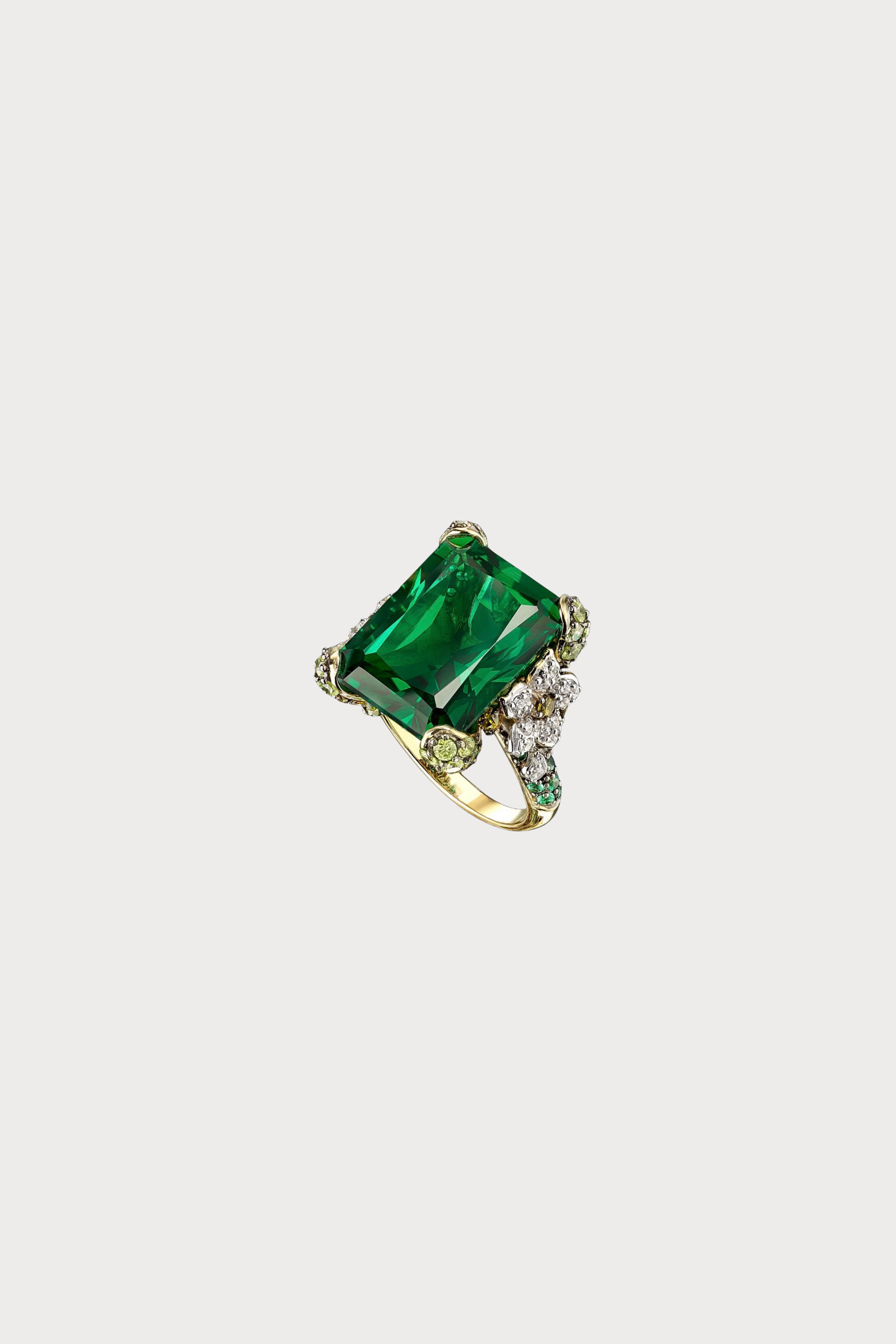 Emerald Cinderella Ring