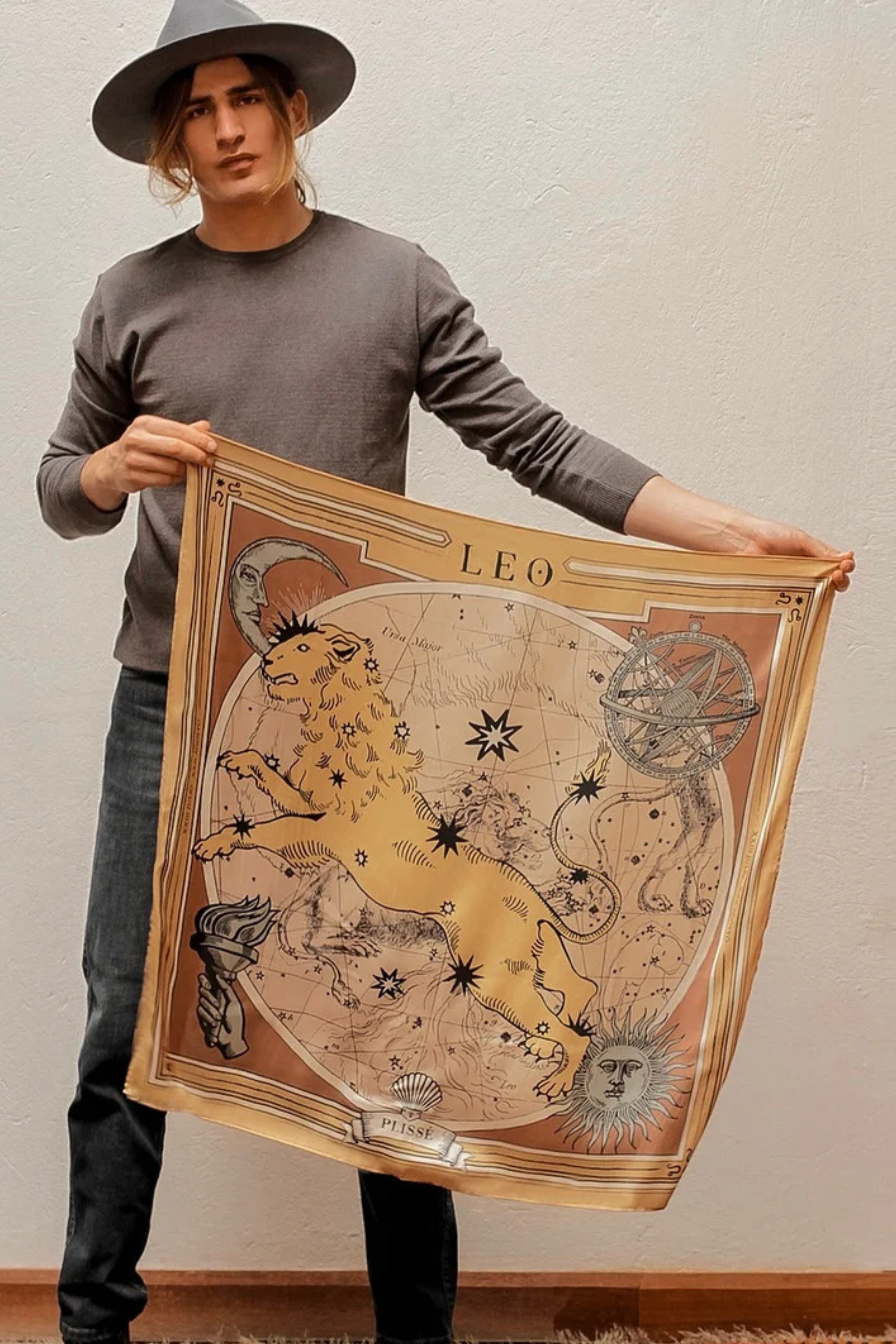 Leo Scarf